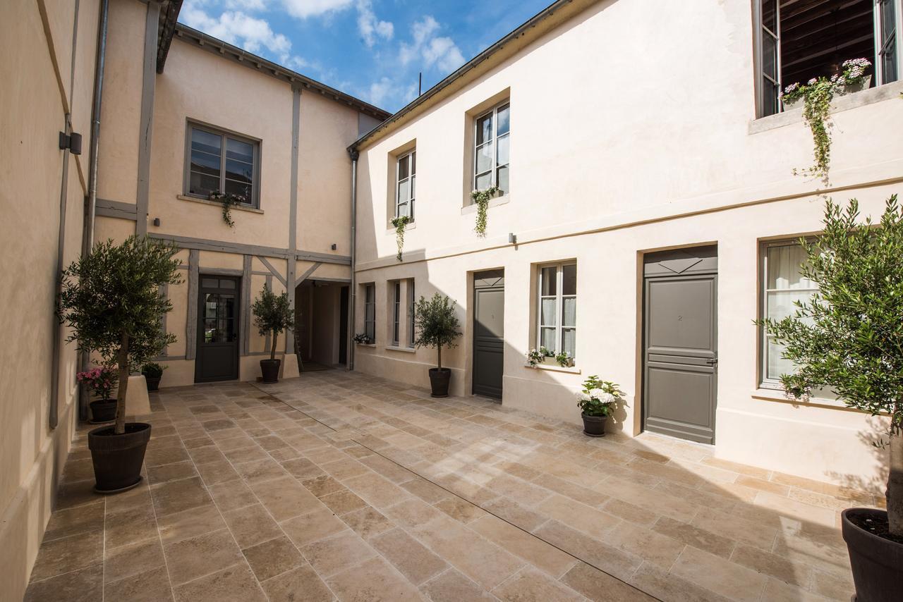 Hotel Le Chantilly Exterior photo